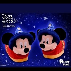 NWT Disney Sorcerer Mickey Mouse Slippers